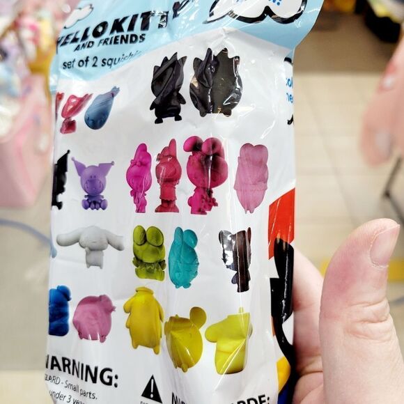 Brand New Sanrio Hello Kitty & Friends Squishies Blind Box #6 - Picture 5 of 7